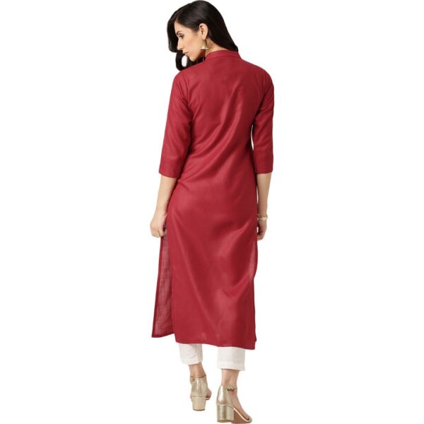 Women Solid Cotton Blend Straight kurta, Maroon - Image 2