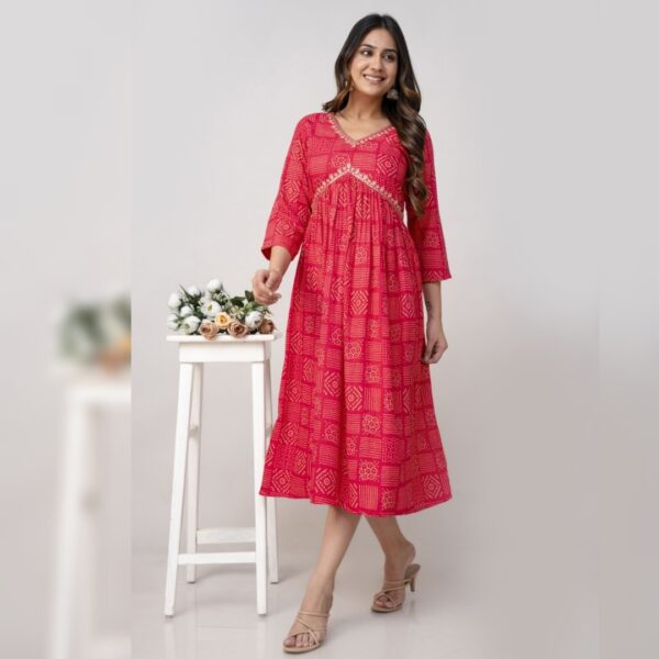 Women Embroidered, printed Viscose Rayon Anarkali kurta, Pink