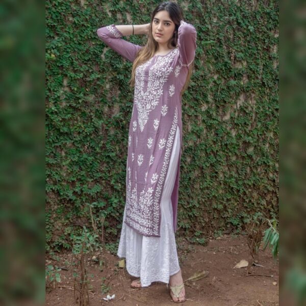 Women Embroidered Cotton Blend straight Kurta, Purple - Image 2