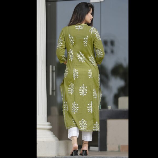 Women Printed, self-design Pure cotton, Straight kurta, Green - Image 2