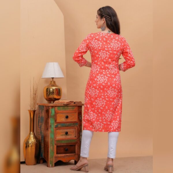 Women Printed Viscose Rayon Straight kurta, Pink - Image 2