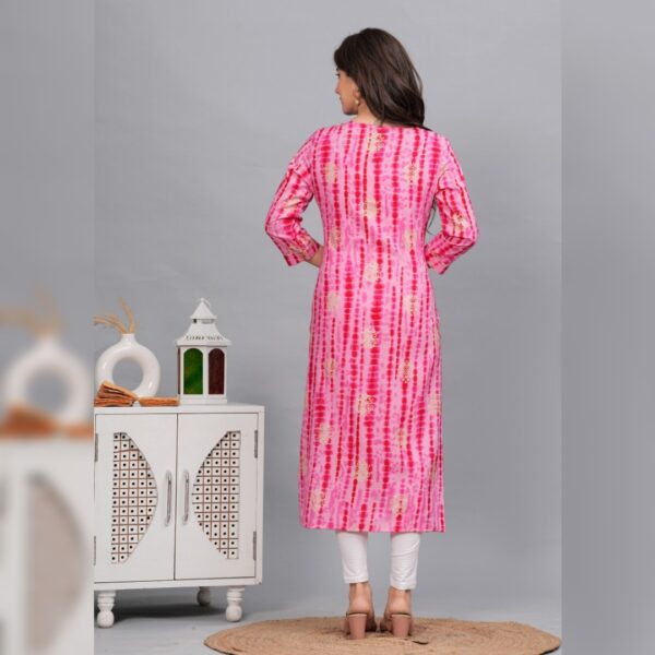 Women Printed Viscose Rayon Straight kurta, Pink Gold - Image 2