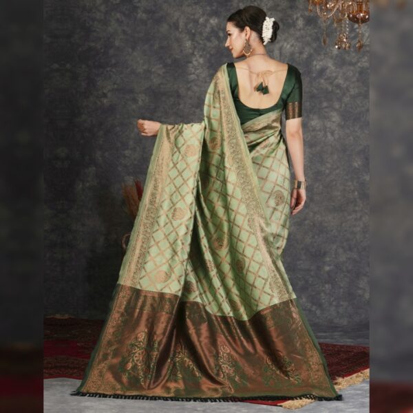 Embellished Banarasi Silk Blend Jacquard Saree, Light Green and Gold