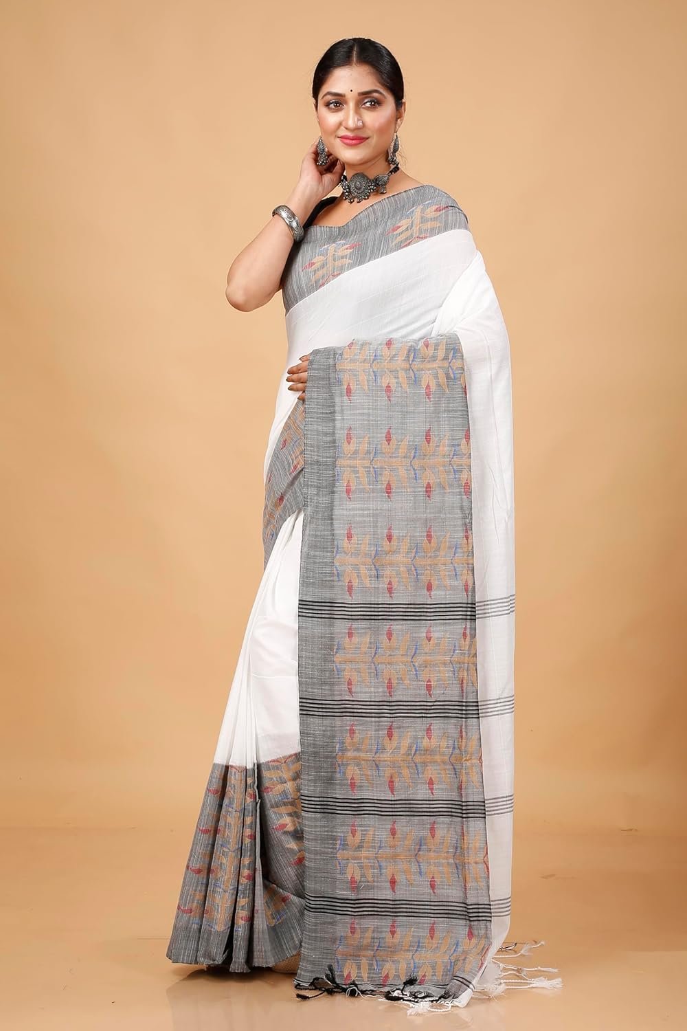 Women's Traditional Bengal Tant Pure Cotton Tant Saree Without Blouse Piece Color
white and grey