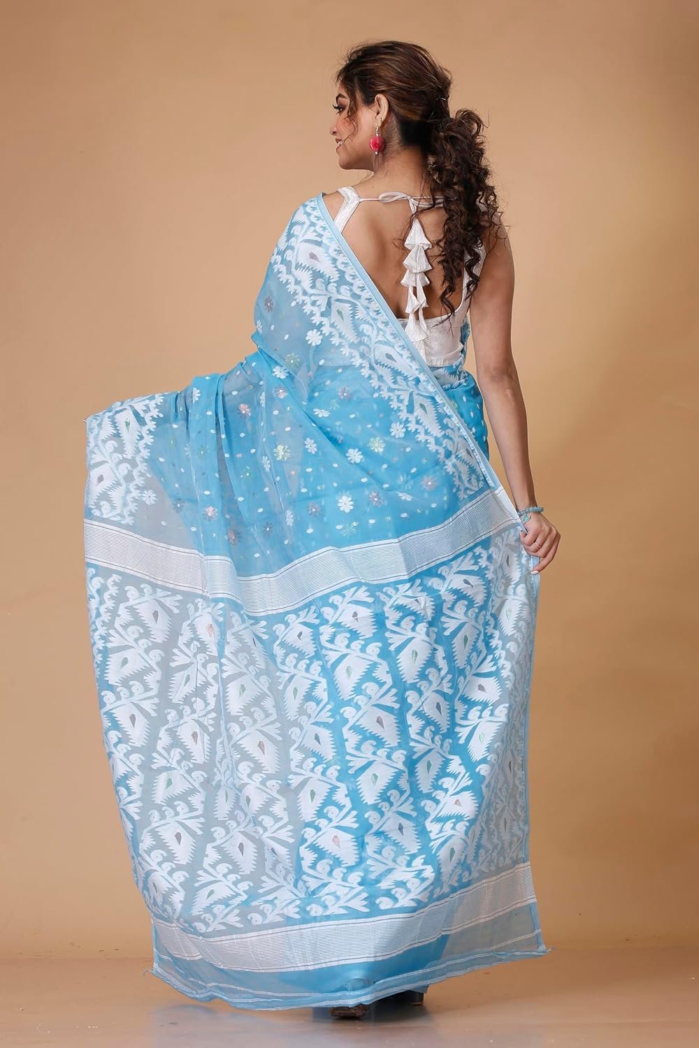 Women's Dhakai Jamdani Bengal Pure Cotton Handloom Saree without Blouse Piece colour
sky blue - Image 2